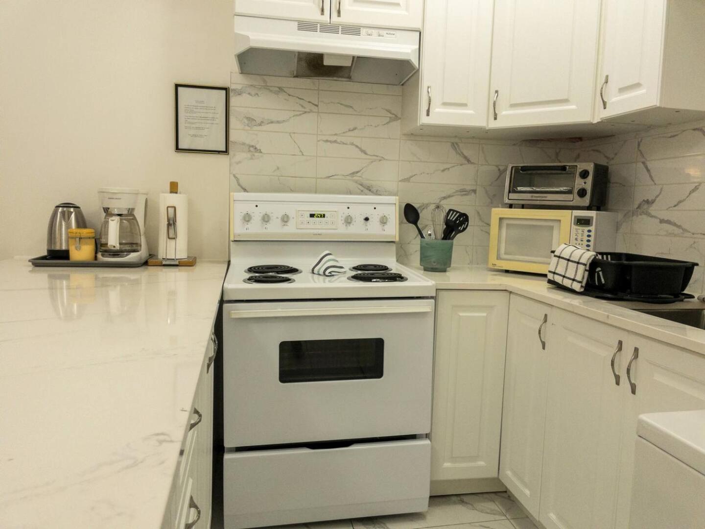 Вилла Heart Of Mtr For Memorable Experience 7Minmetro 2 Backyard Fully Equipped Монреаль Экстерьер фото
